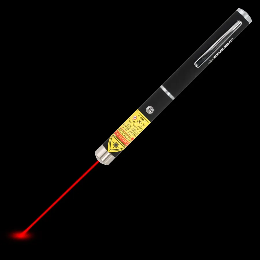 Puntero láser rojo tipo bolígrafo M1 con el haz láser visible en la oscuridad