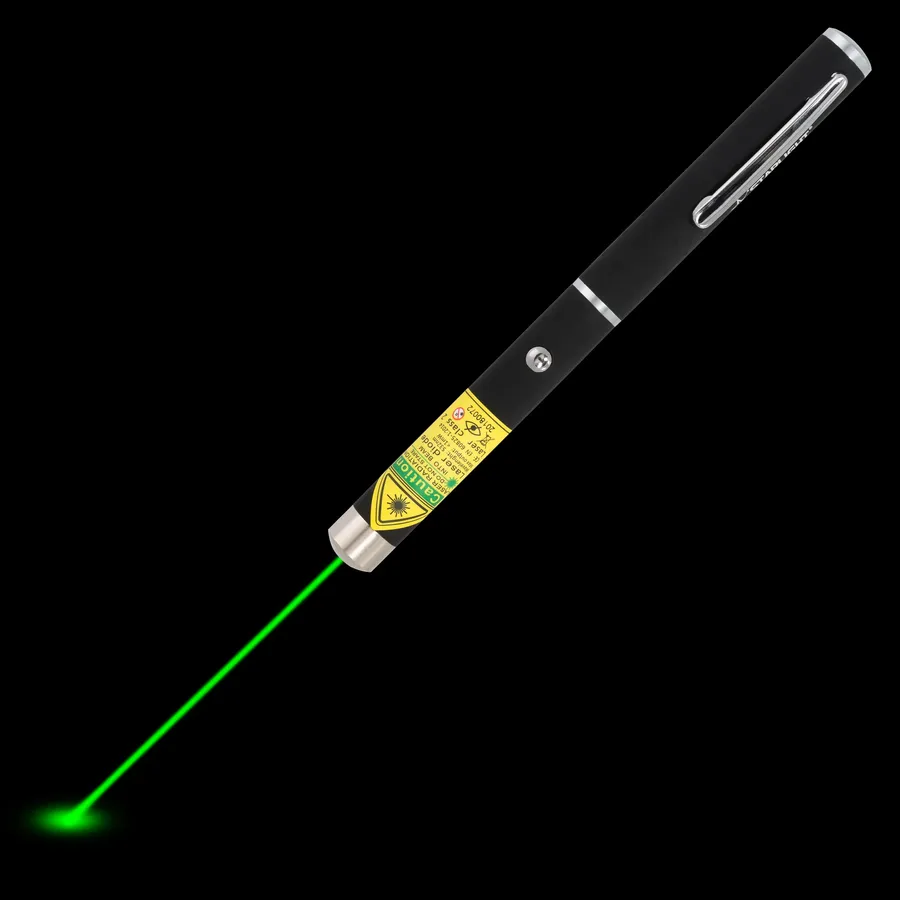 Puntero láser verde tipo bolígrafo X1 con el haz láser visible en la oscuridad